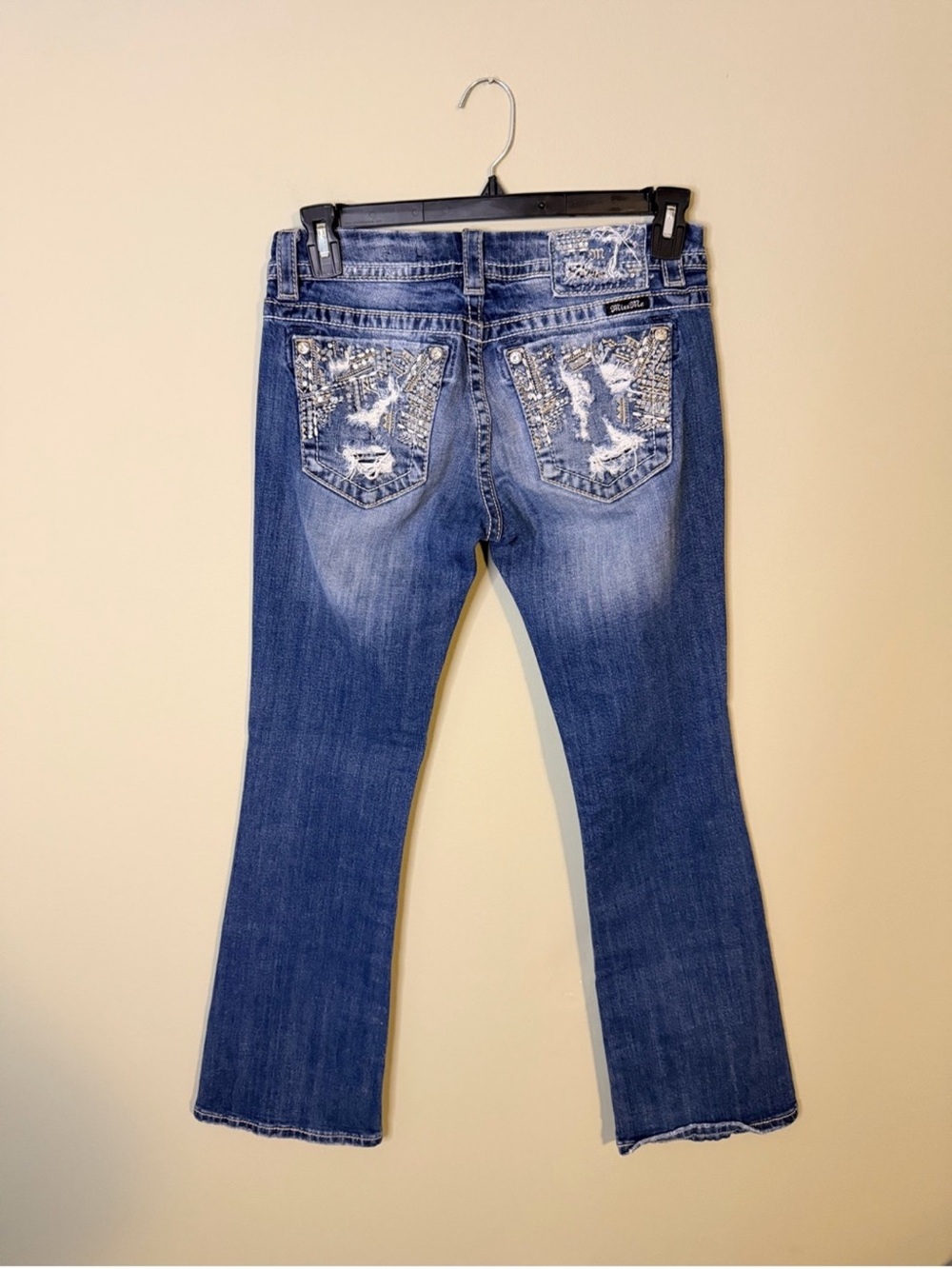 Gorgeous Miss Me Signature Boot Jeans With Embellished Pockets 31” Inseam